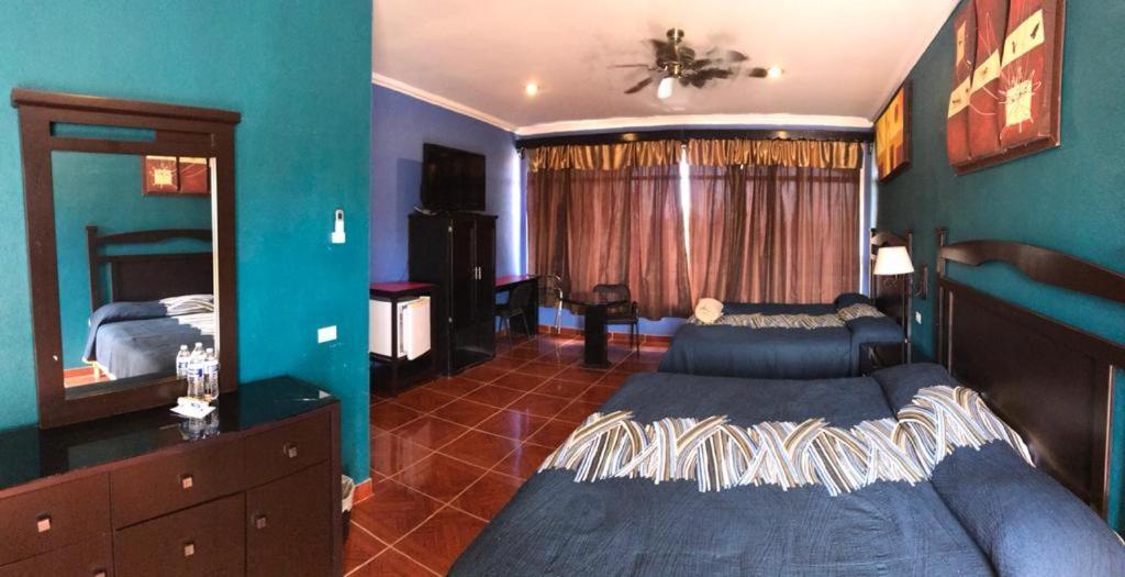 Hotel Paraiso Del Valle Ciudad Constitucion Luaran gambar